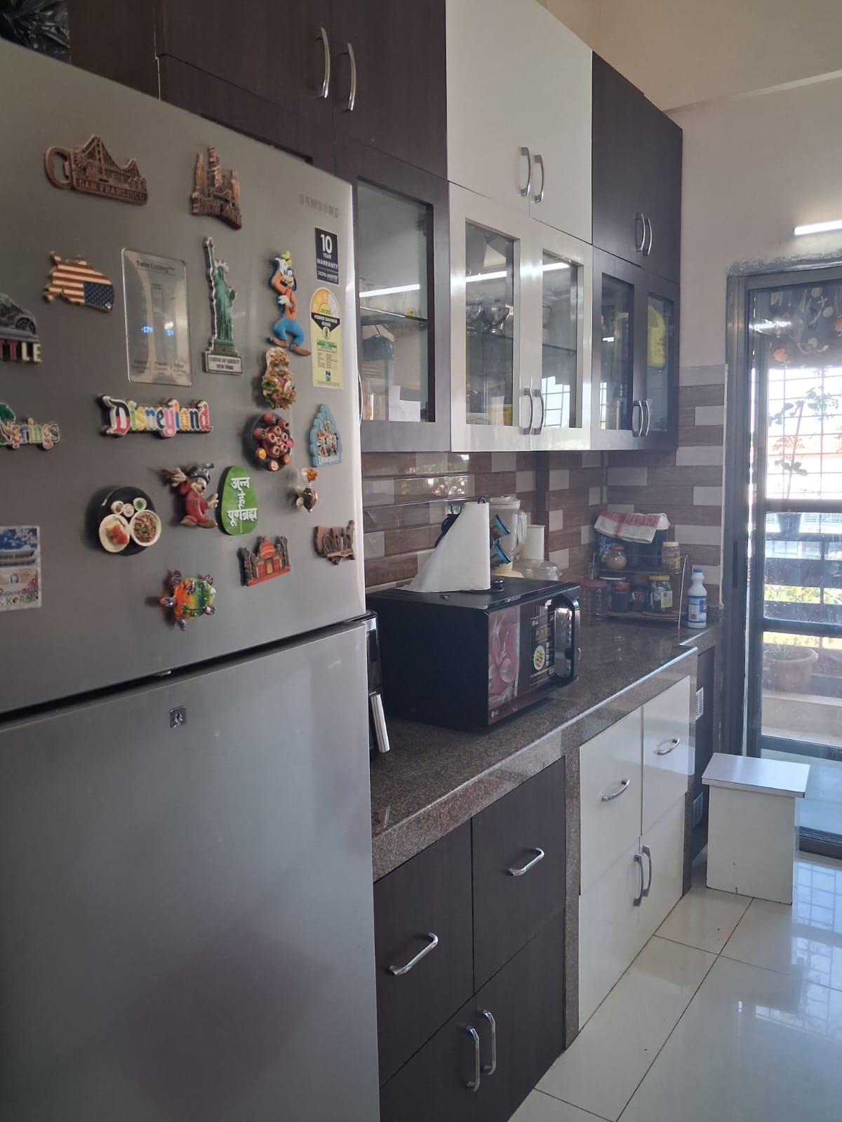 Ready to Move 2BHK Furnished Flat Kadamba Plateau 1.25 Cr gallery image