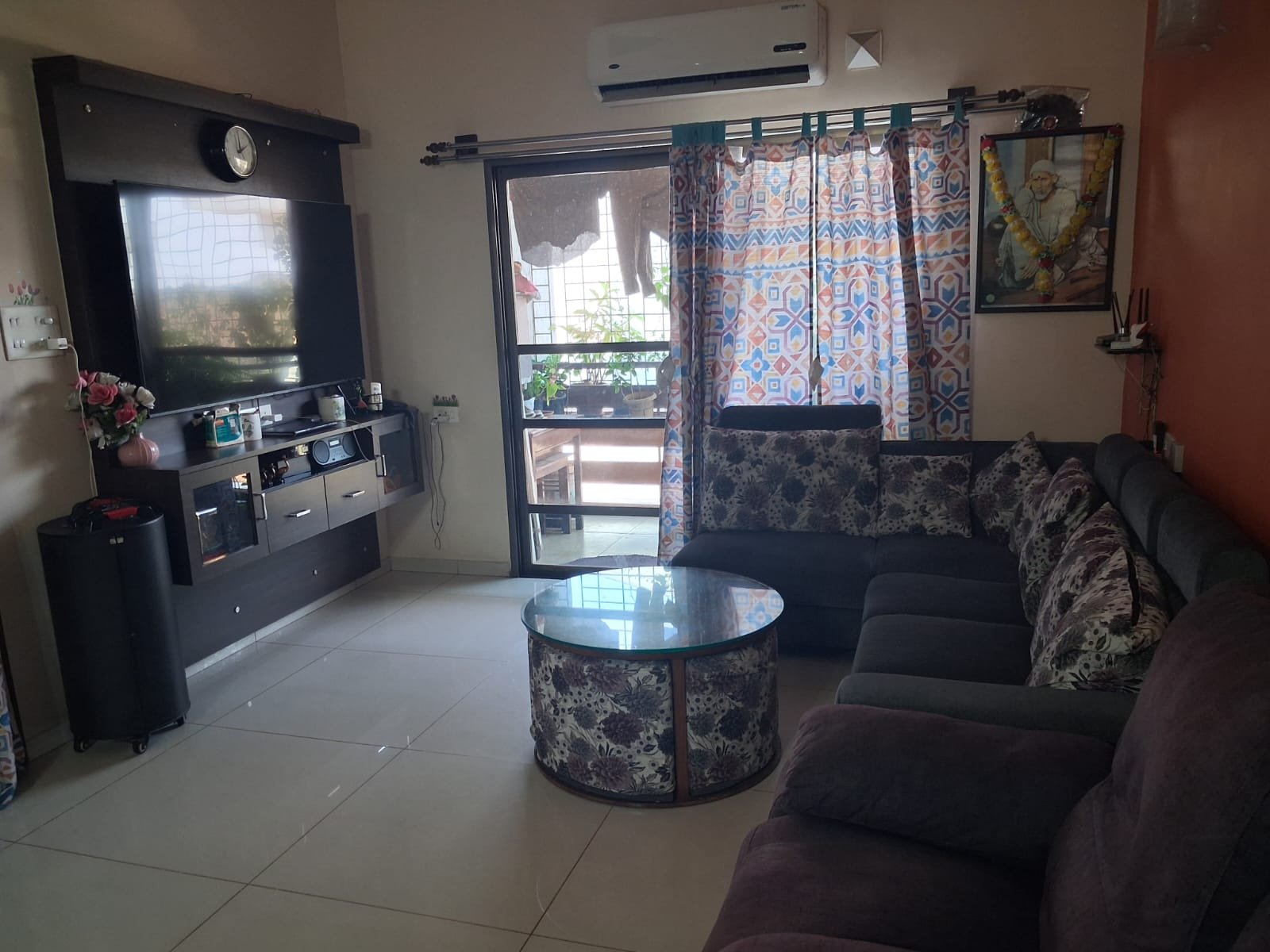 2bhk furnished for Sale  Esmeralda , gallery image