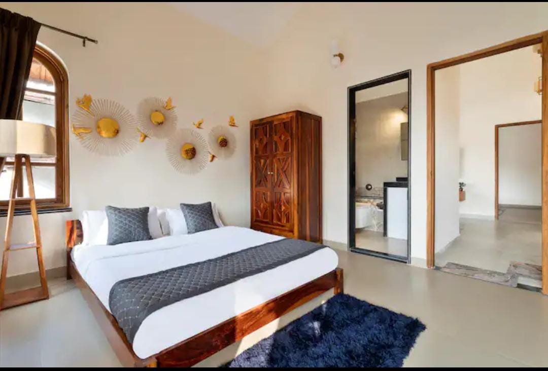 Luxury 4bhk villa in Sangolda on Rent with Private Pool gallery image