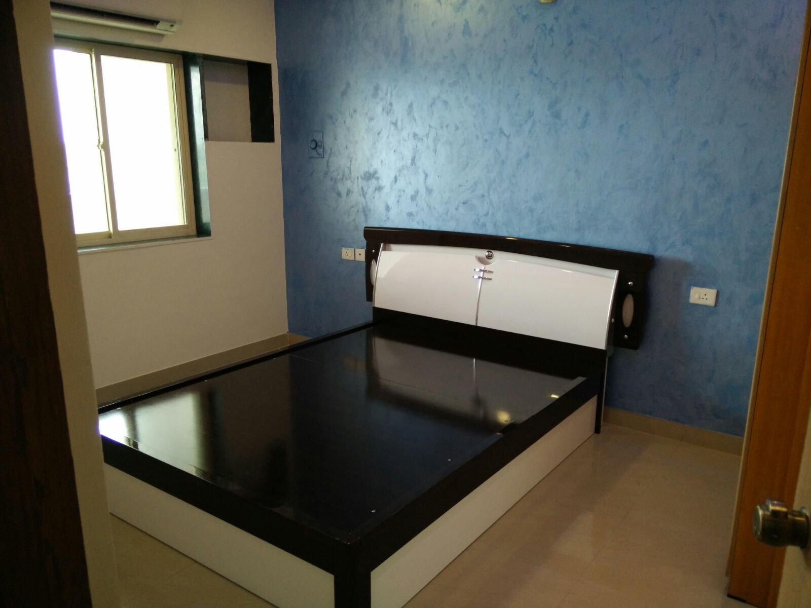 Luxury 3 BHK Penthouse for Sale in Porvorim Goa | Fully Furnished Penthouse with Open Terrace gallery image