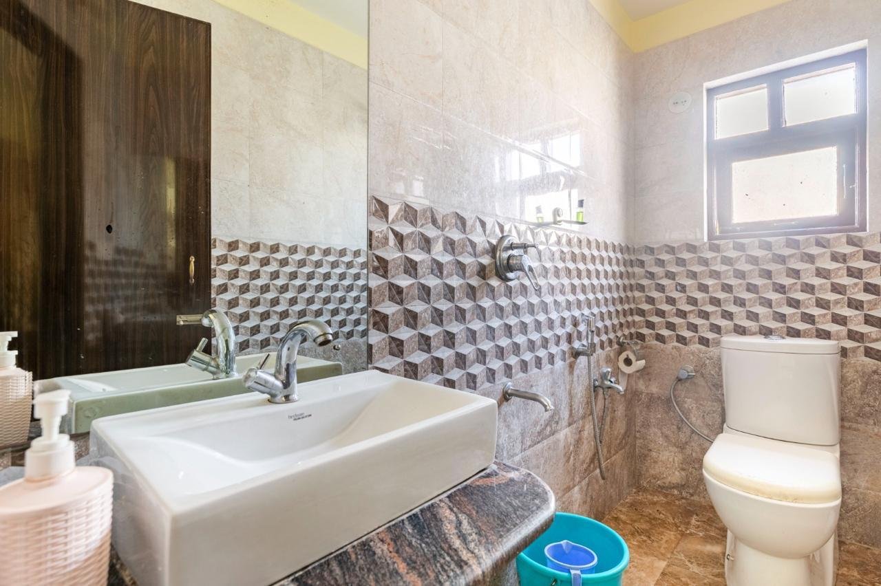 Luxury 6 BHK Independent Villa for Sale in Nerul, Goa – ₹15 Crore gallery image