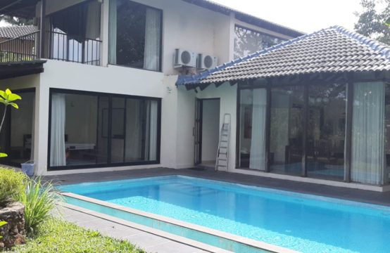 4BHK Furnished Villa with private pool in Ucassaim