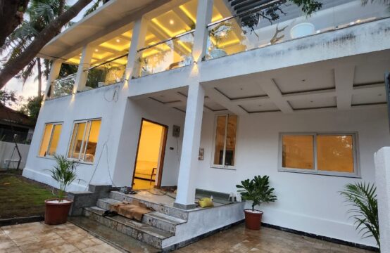 6BHK Independent Fully Furnished Villa in Guirim with Swimming pool  for sale 